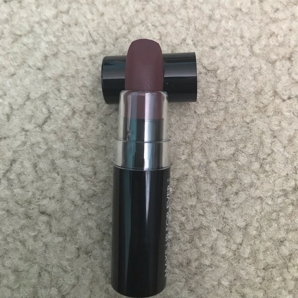 Make Up For Ever Lipstick